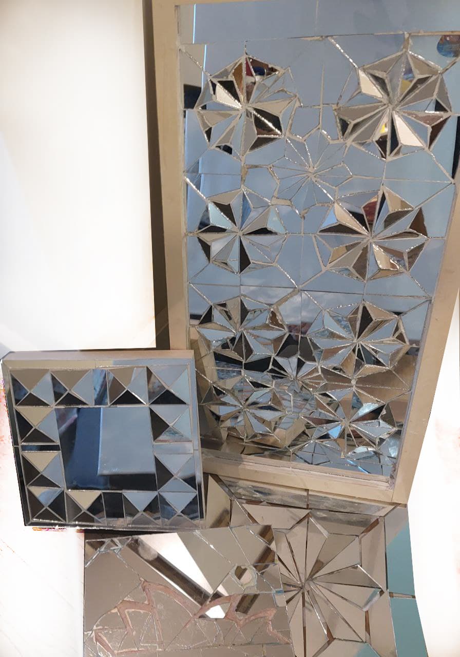 Mirror working