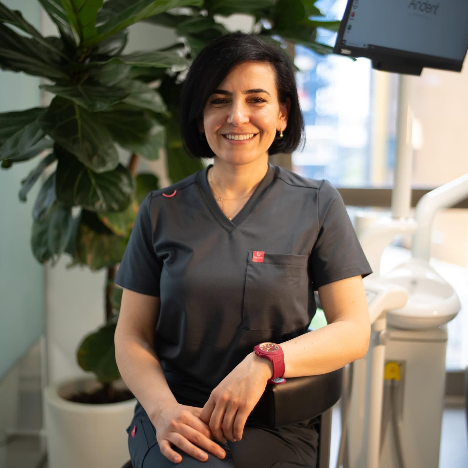Dr. Anduela Çurmaku